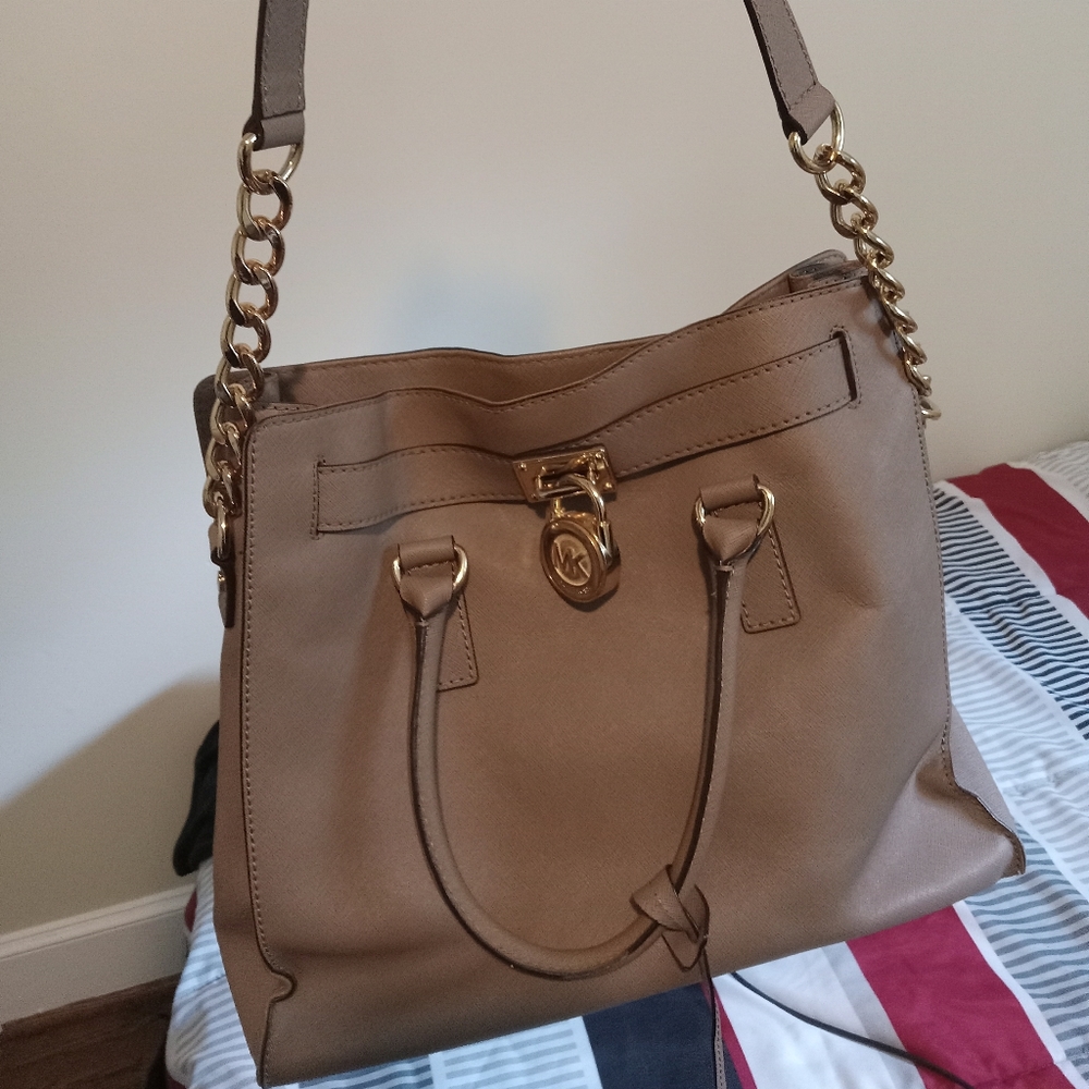 Michael Kors purse
